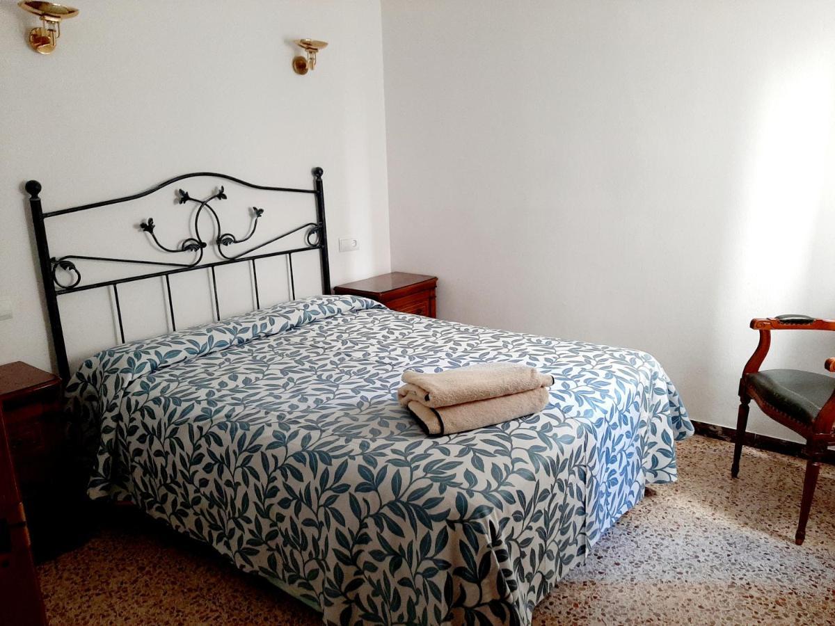 Apartamentos Franch โอสปิตาเล็ต เด ลินฟันต์ ภายนอก รูปภาพ