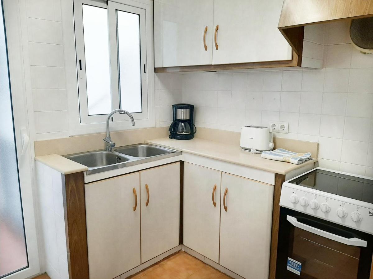 Apartamentos Franch โอสปิตาเล็ต เด ลินฟันต์ ภายนอก รูปภาพ